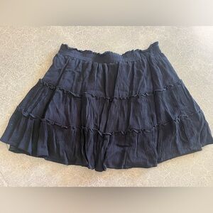 Chic Black Ruffled Mini Skirt